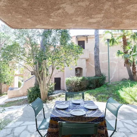 Apartment Les Jardins D'azur-5 By Interhome *